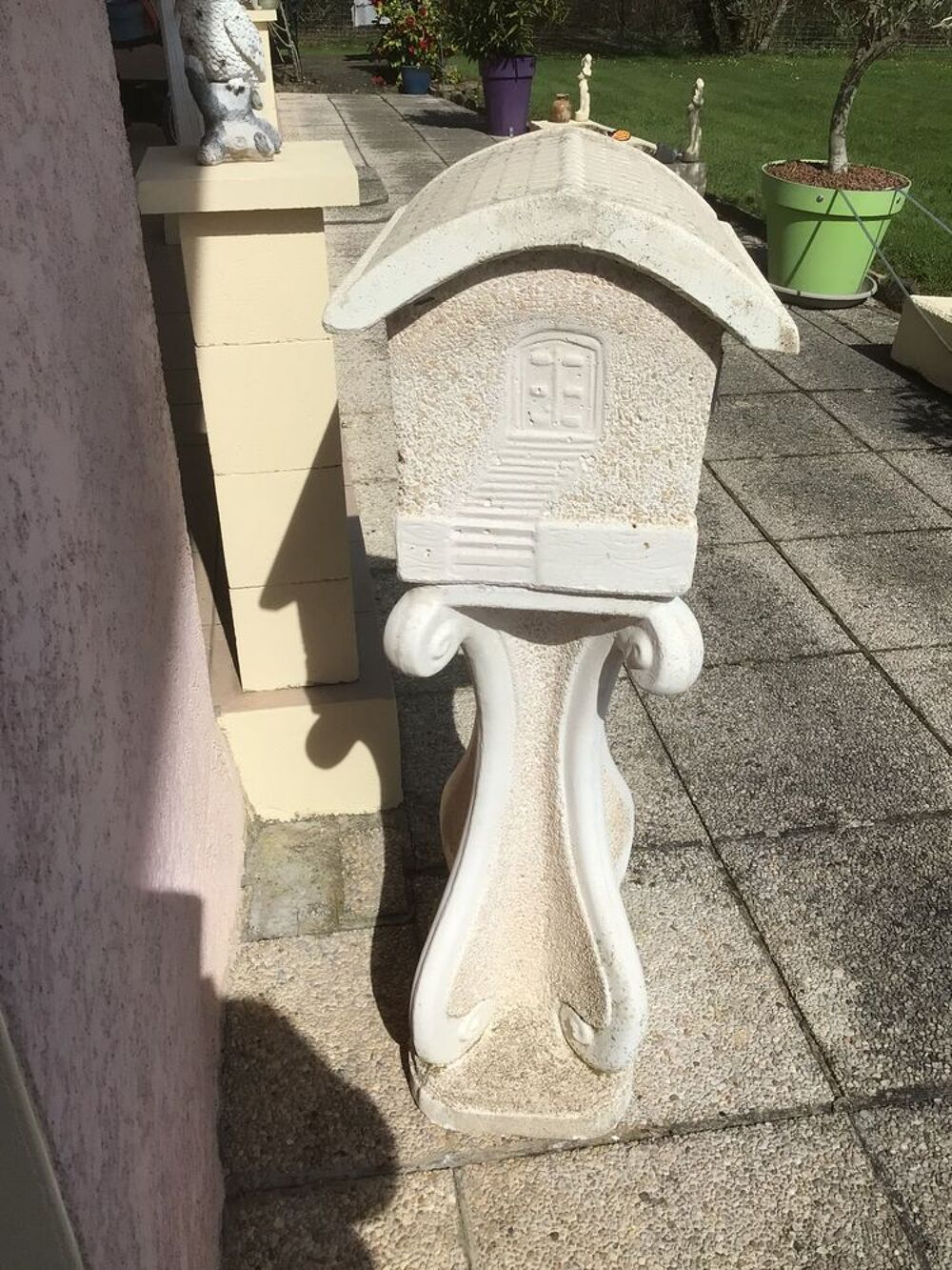 Bo&icirc;te aux lettres en pierre reconstitu&eacute;e Jardin