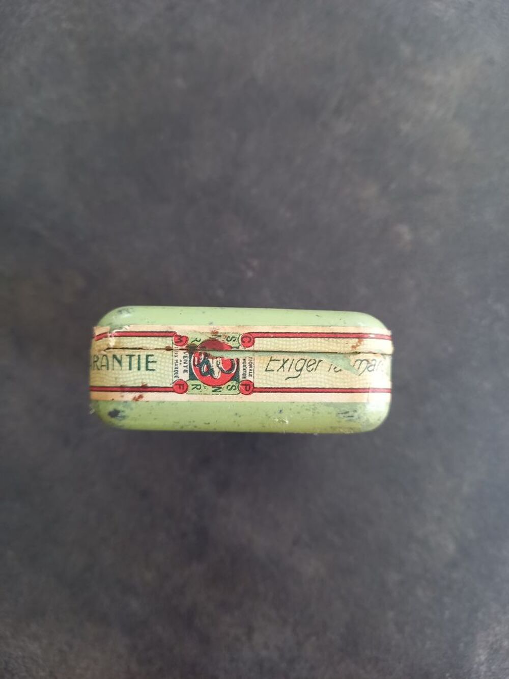Boite m&eacute;tal ancienne Pastilles Salmon Asthme Toux Grippe Enr 