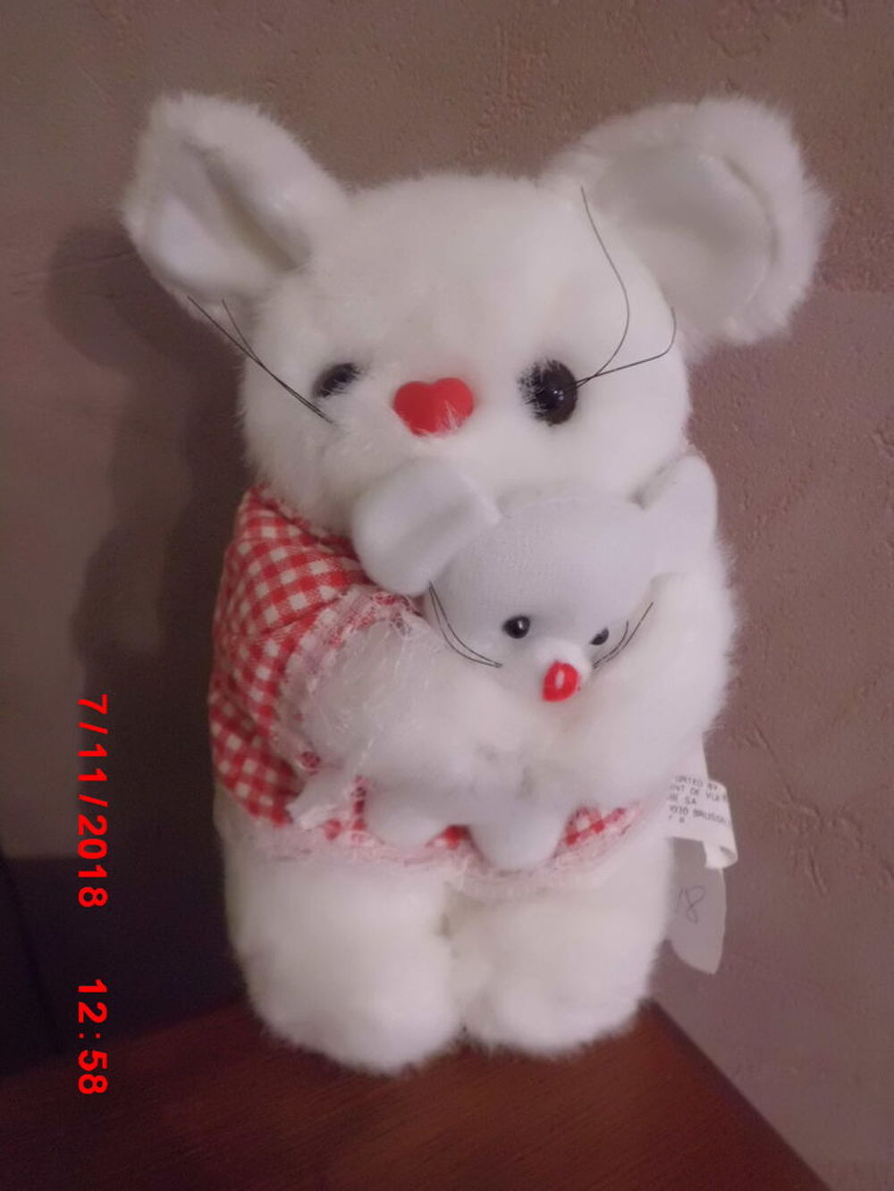 SOURIS BLANCHE POINT DE VUE Jeux / jouets
