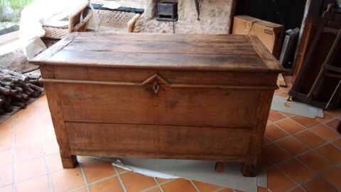 Maie ancienne 45 Pressigny (79)