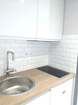  Appartement � louer 1 pi�ce 18 m� Saint-�tienne