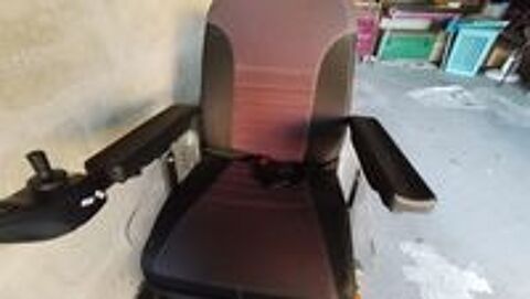   Fauteuil roulant electrique 