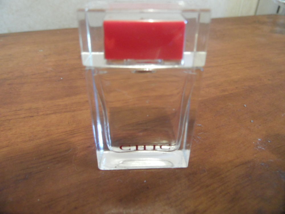 miniature de parfum 