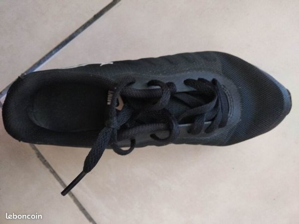 Nike Air Femme adolescent T38 Noire Chaussures