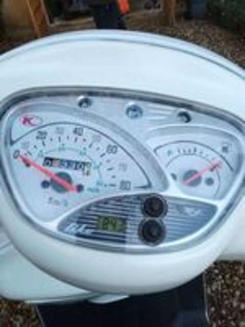 KYMCO 2013 occasion 24220 Castels