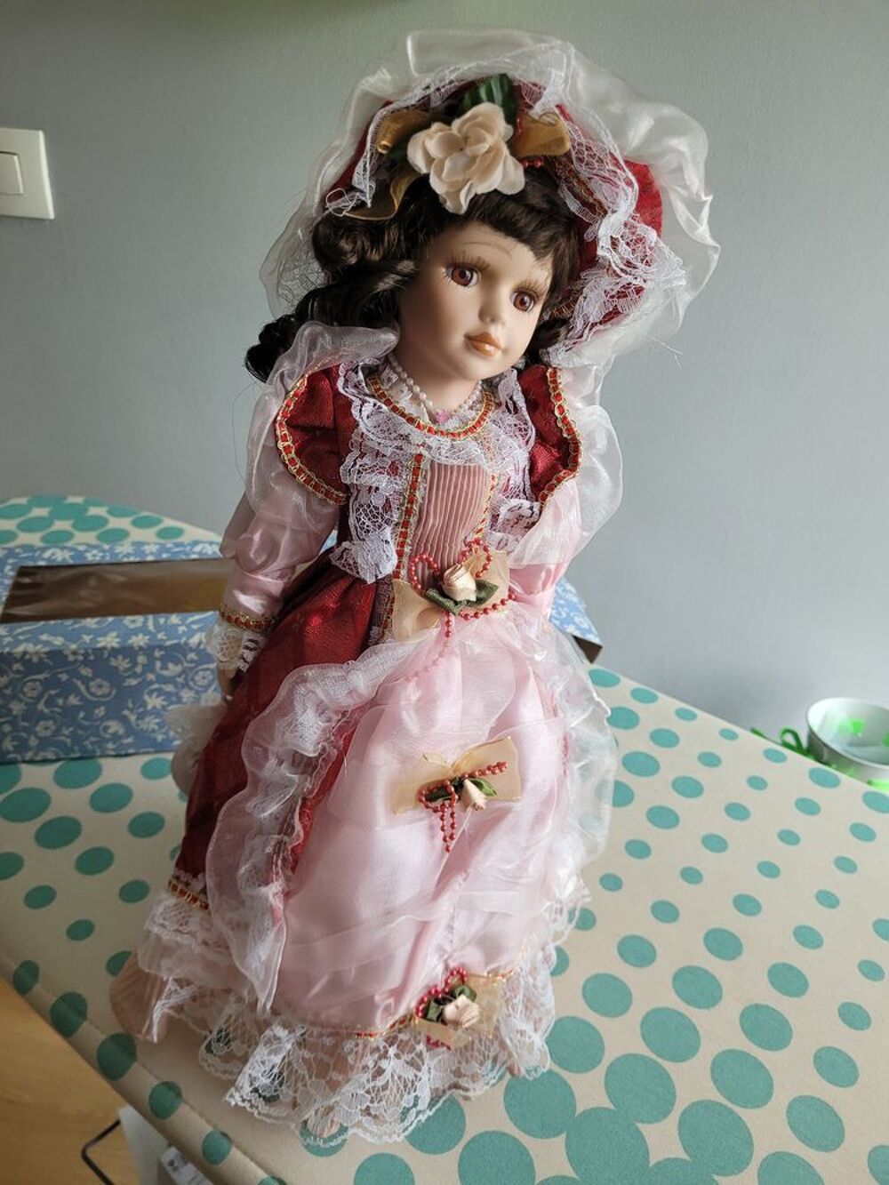 POUPEE DE COLLECTION Jeux / jouets