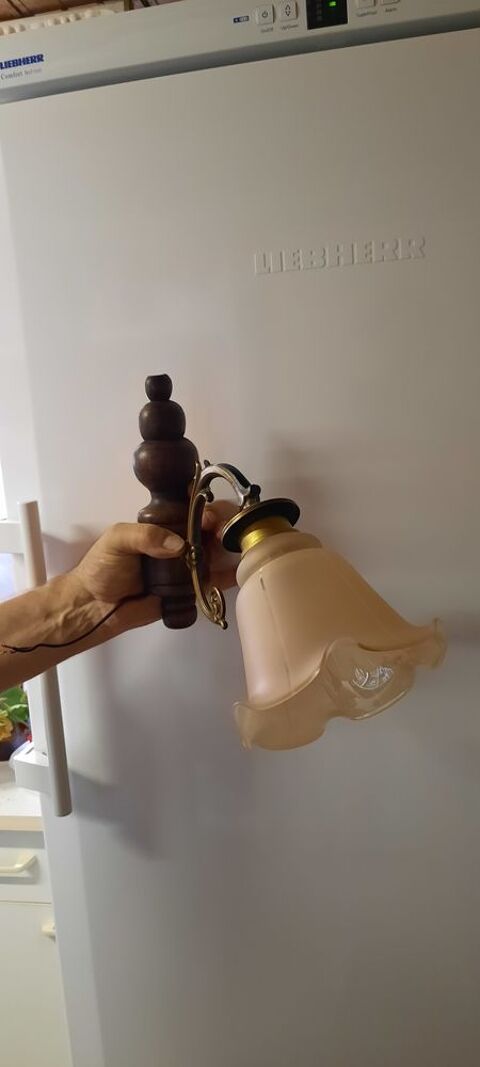 APPLIQUE MURALE 10 Sevran (93)