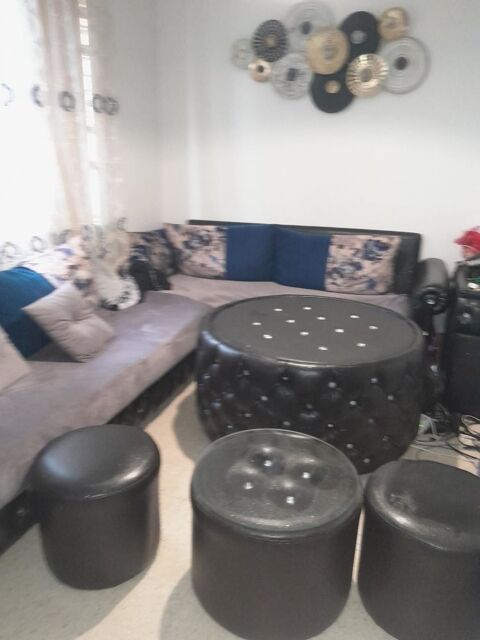 Salon marocain 7 pices. 1300 Arnage (72)