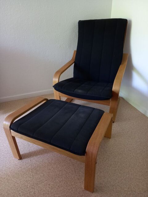 FAUTEUIL ET REPOSE PIED 45 Mandelieu-la-Napoule (06)