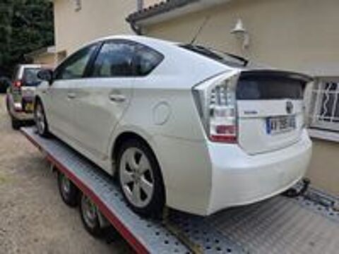 Prius 136h Active 2010 occasion 69320 Feyzin