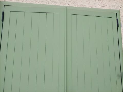 4 paires volets battants aluminium 
34170 Castelnau-le-lez