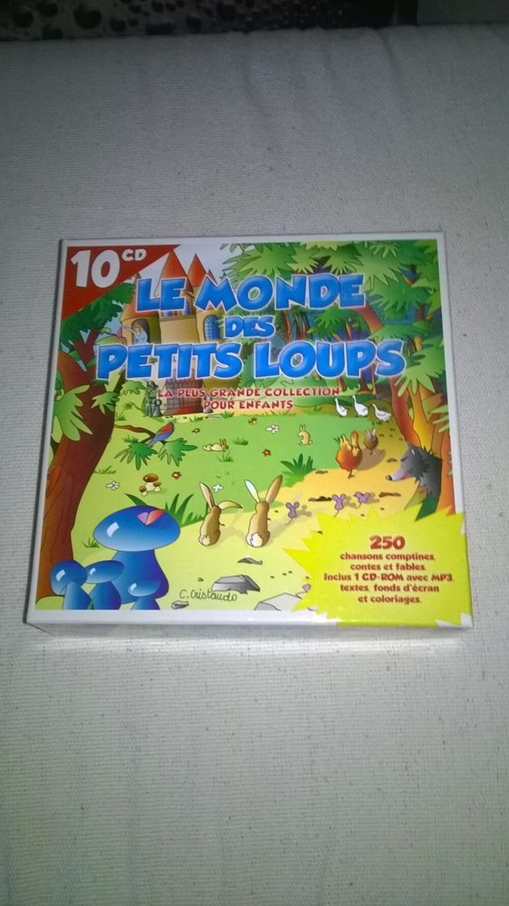 Jouet Le monde des petits loups
Michel Salvati
2007
Quasi Jeux / jouets