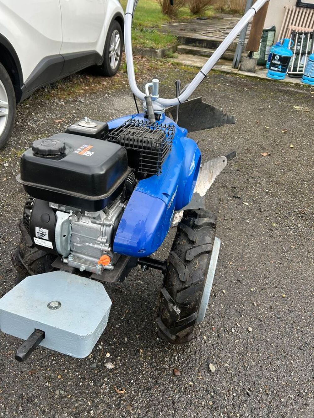 Motobineuse avec kit labour Jardin
