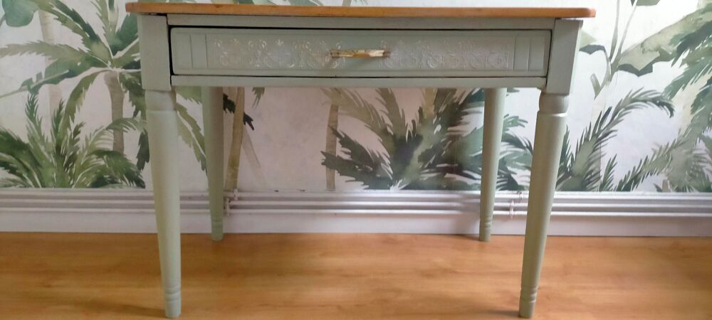 Bureau relook&eacute; Meubles