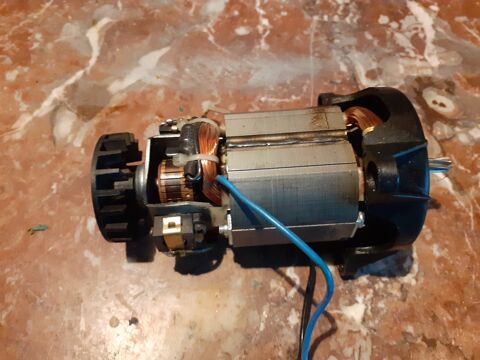 MOTEUR 30 Saint-Quentin (02)