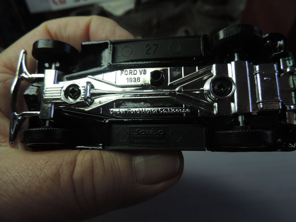 SOLIDO - FORD V 8 - 1936 - Echelle : 1/43 &egrave;m 