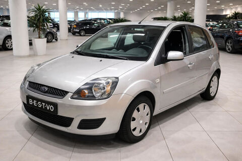 Ford Fiesta 1.3i Fun 2007 occasion Cannes 06400