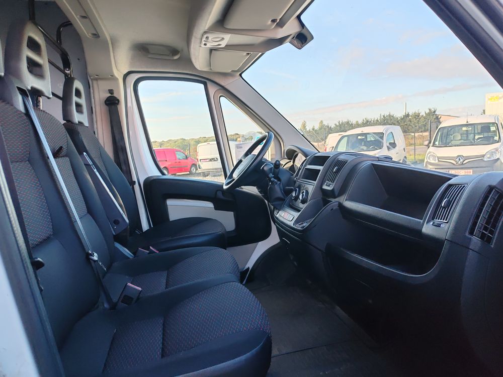 Divers PEUGEOT BOXER L2H2 110 CV 08/2017 24126 KM 17 990 € 2017 occasion 54720 Lexy