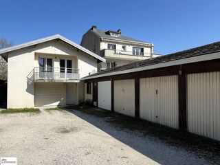  Maison à vendre 10 pièces 229 m²
