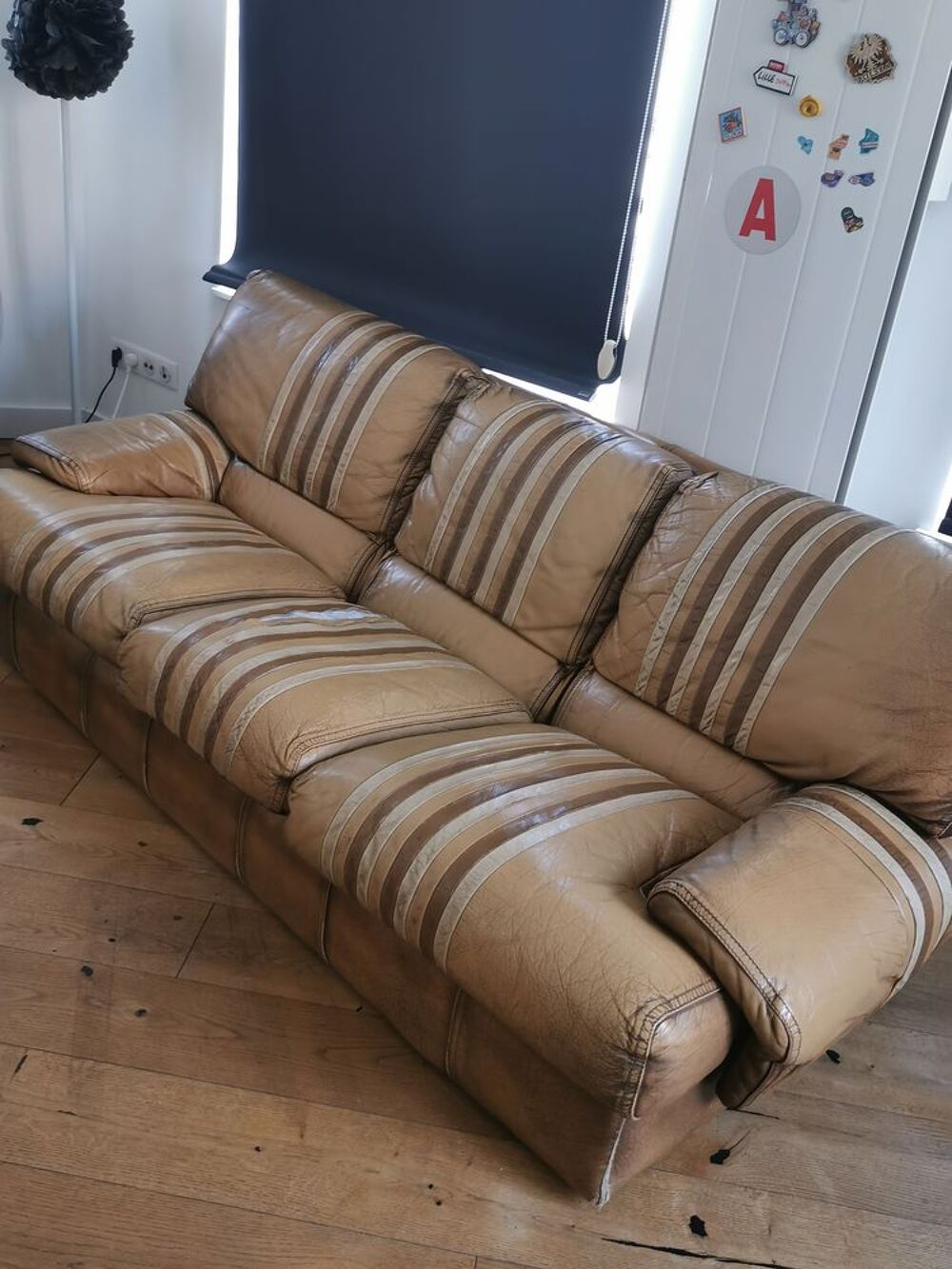 [DON] Canap&eacute; 3 places en cuir marron / beige - Confortable Meubles