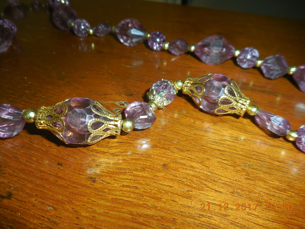 joli sauoir fantaisie Bijoux et montres