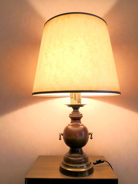 Belle lampe en parfait �tat. 25 Tournefeuille (31)
