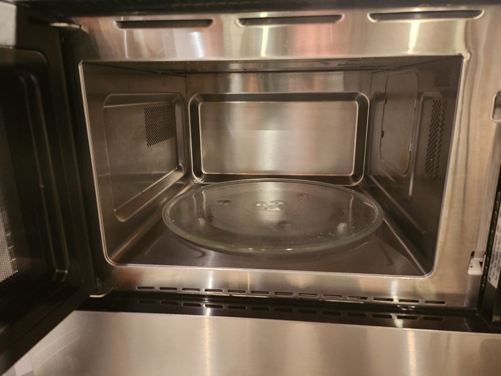 Micro-ondes Grill Electrom�nager