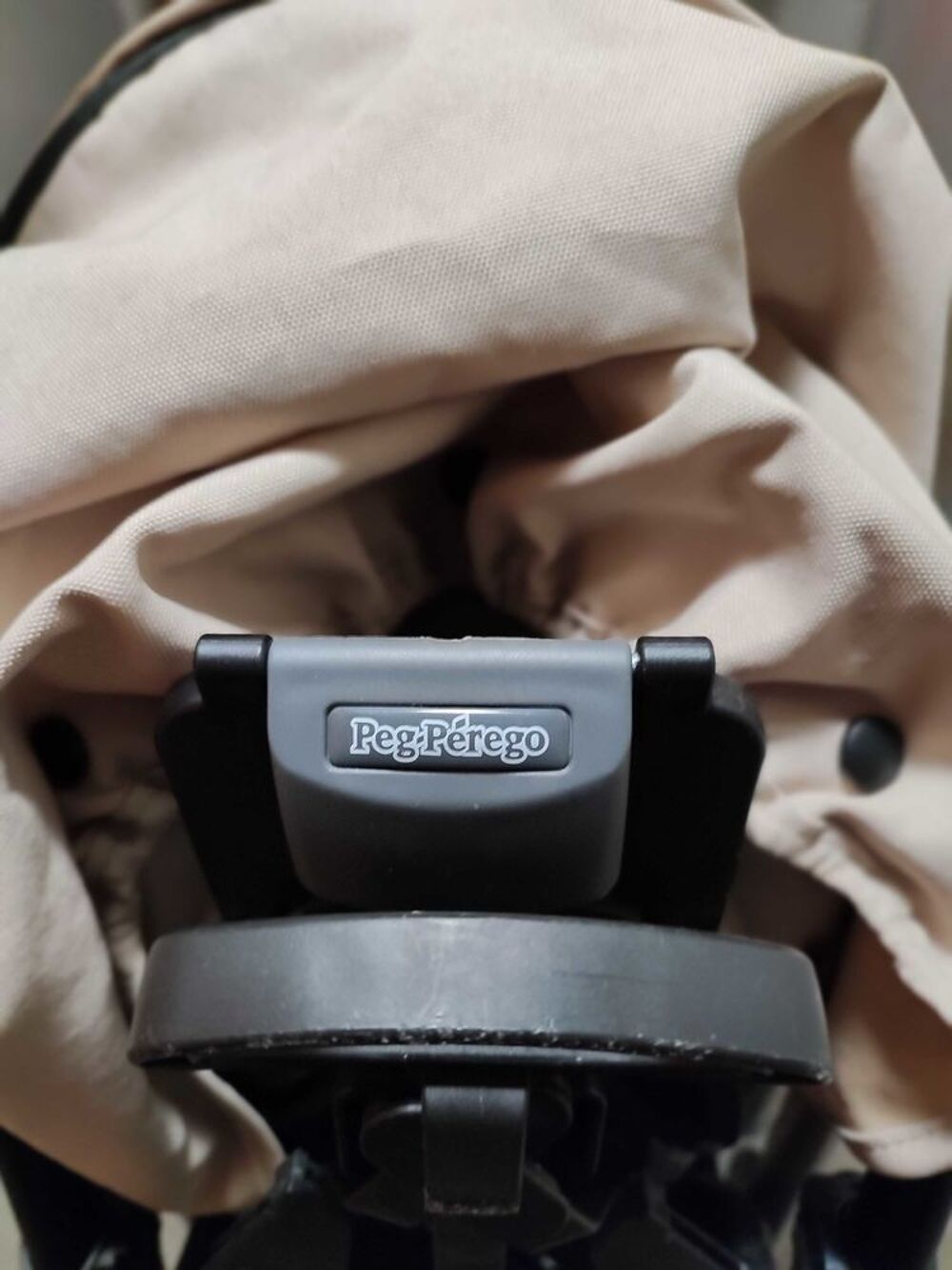 Poussette Landau Si&egrave;ge auto Pu�riculture