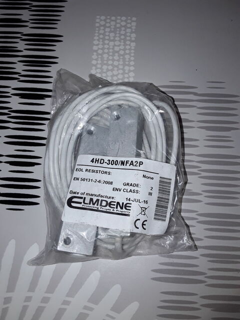 Contact magn�tique 10 Combs-la-Ville (77)