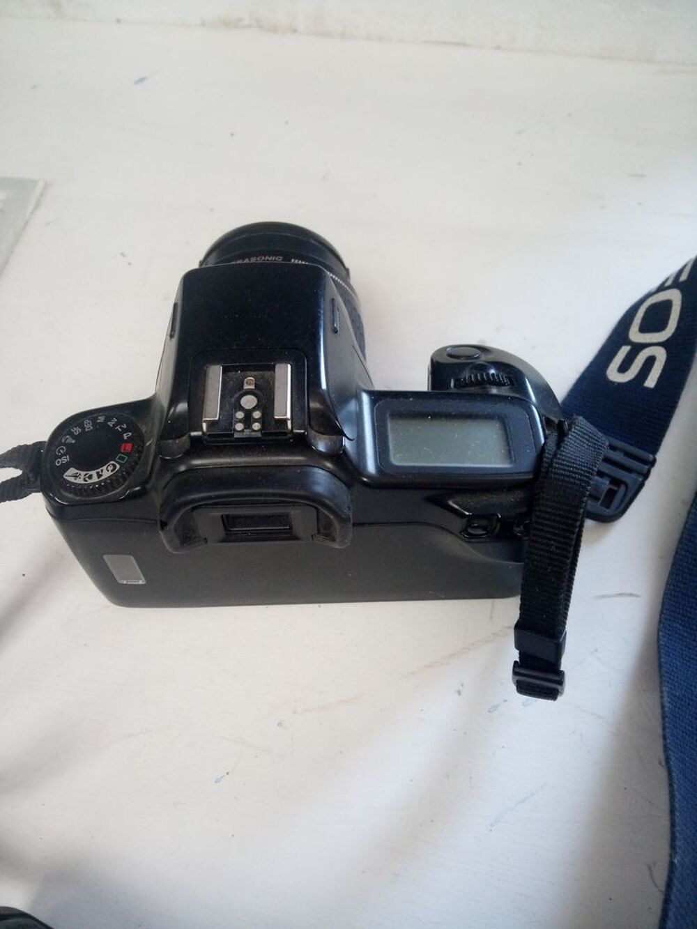 CANON EOS 1000 F Photos/Video/TV
