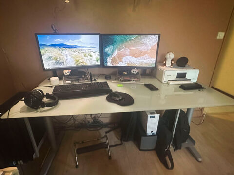bureau 160cm X 80cm en verre blanc 150 Neuilly-sur-Marne (93)