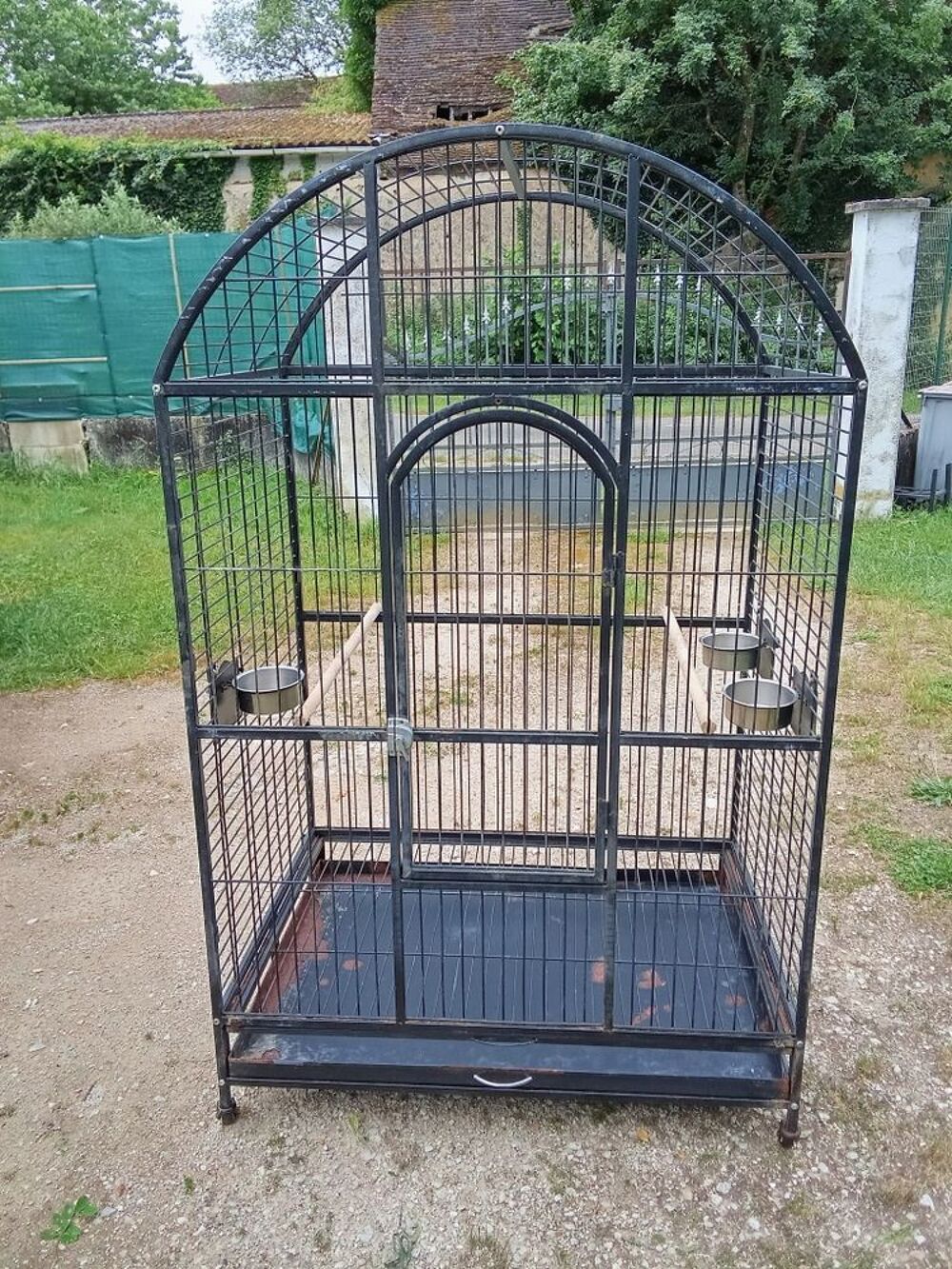   Cage pour perroquet 