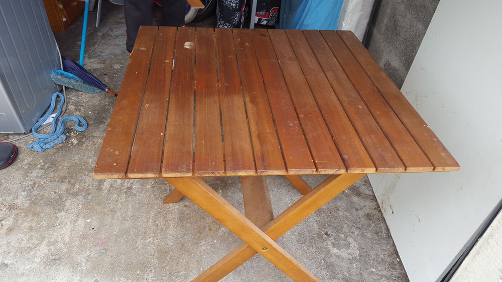 Table Meubles