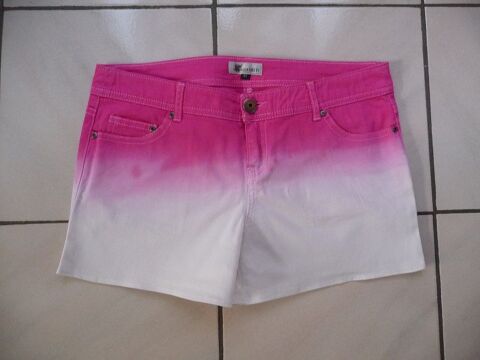 Short Tie & Dye Fuchsia et blanc Taille 40 - Neuf 12 Celles-sur-Belle (79)