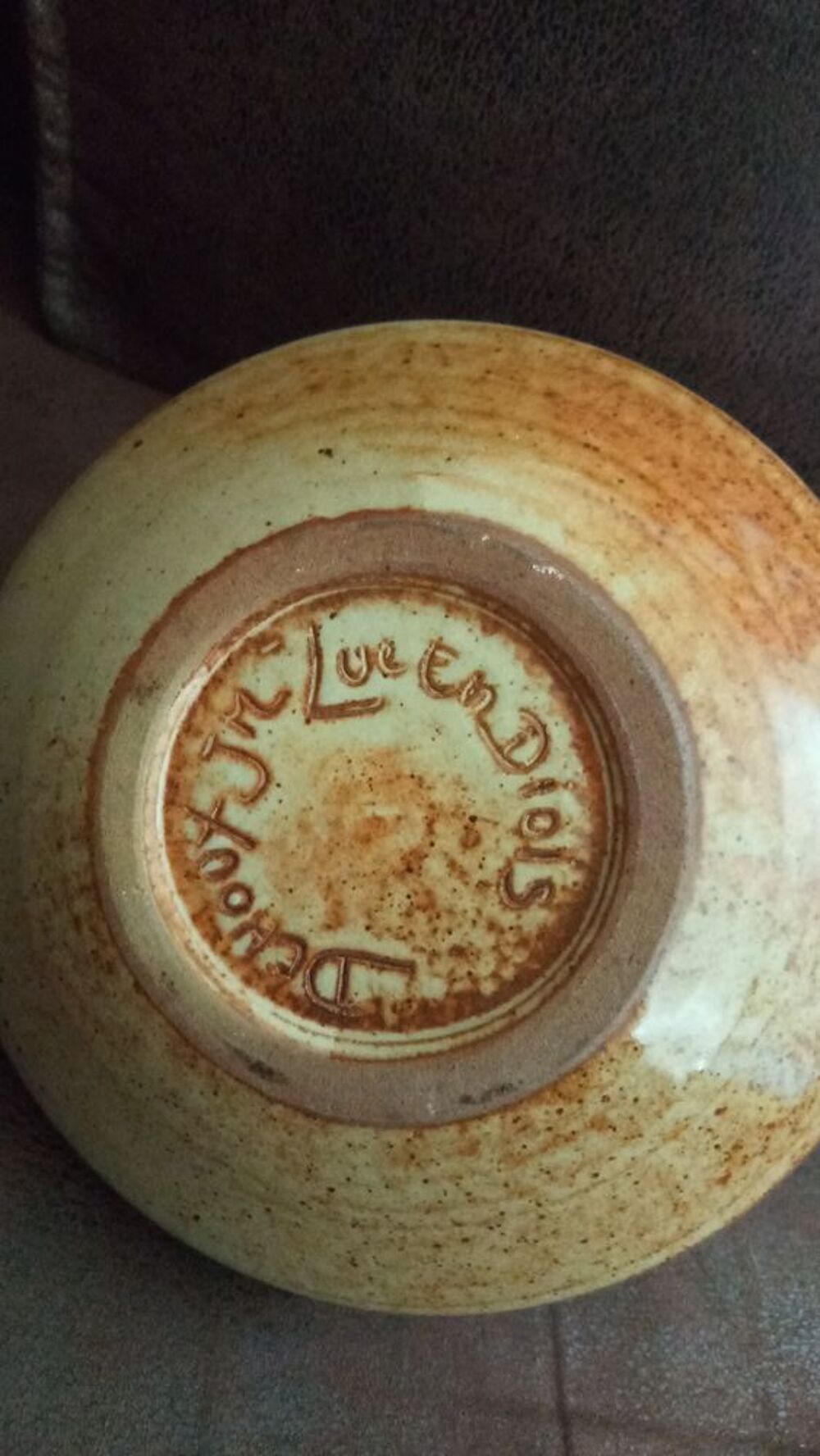 Ancien VASE pique fleurs en gr&egrave;s sign&eacute; "Dehoux JM Luc en Dio Décoration