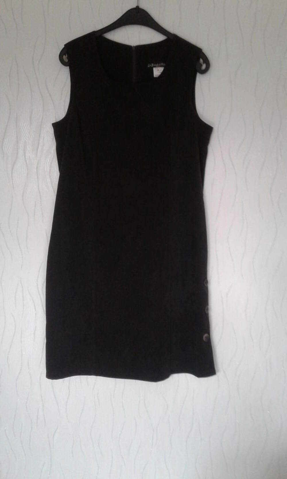 Robe droite "la bande &agrave; Nana" Taille 4 Vêtements