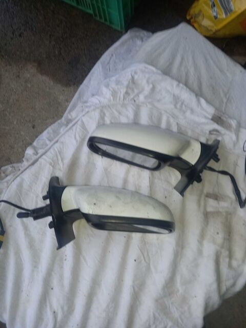 Pi&egrave;ces et &eacute;quipements Voiture Pi&egrave;ces d&eacute;tach&eacute;es auto  occasion Goudourville 82400