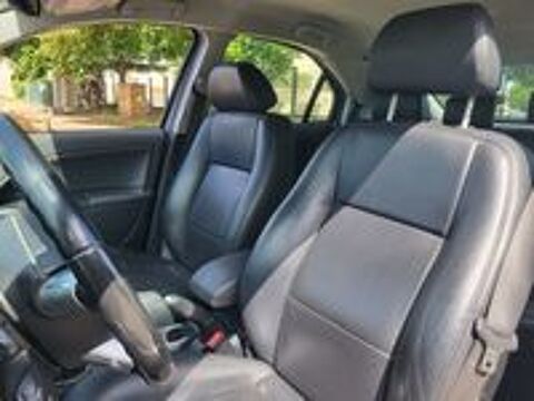 Mondeo 2.0 DI - 115 Ghia 2001 occasion 78540 Vernouillet