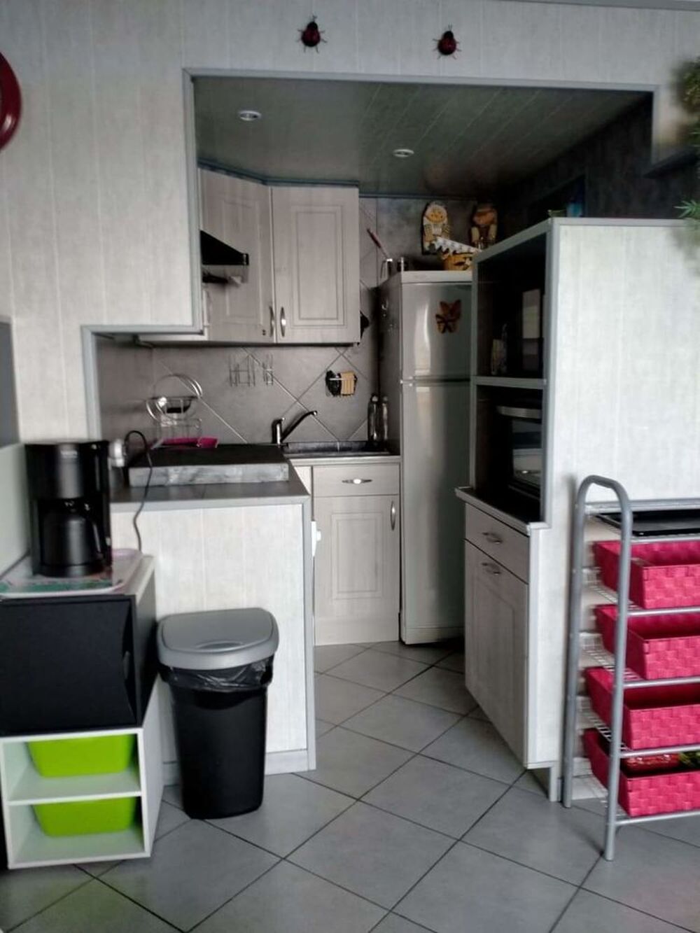   APPARTEMENT A ROSAS  Languedoc-Roussillon, Caunes-Minervois (11160)