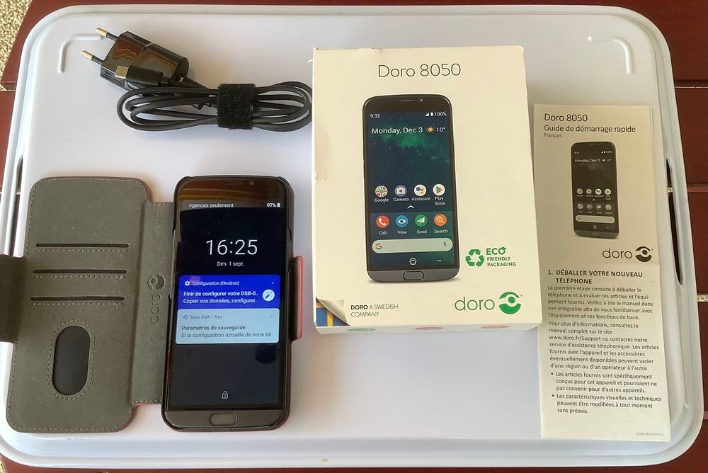 T&eacute;l&eacute;phone DORO 8050 Téléphones et tablettes