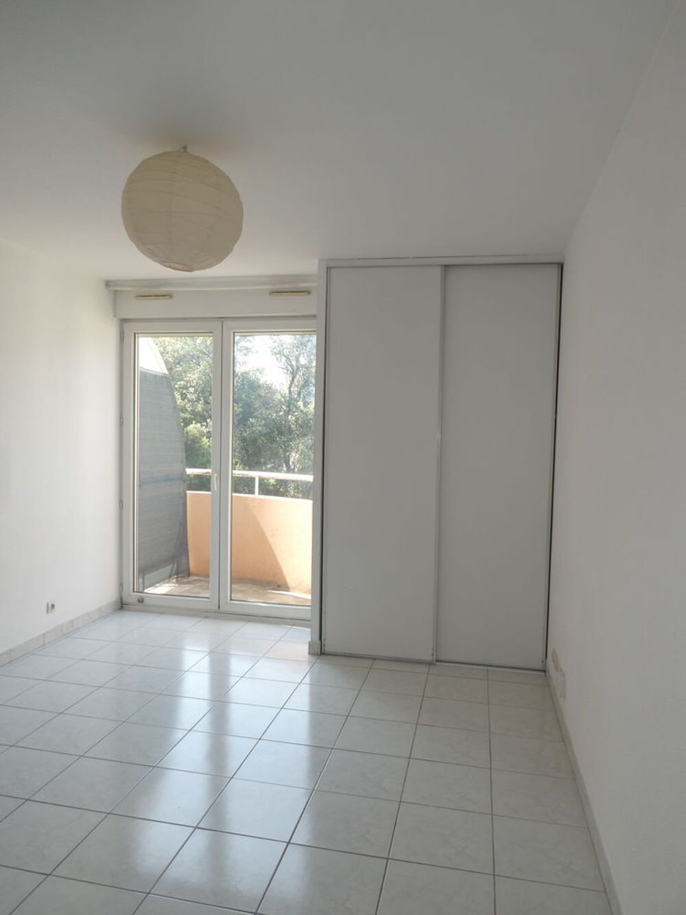 Location Appartement Idéal étudiant STAPS Ecole d'Architecture Fac de Médecine IUT studio balcon Montpellier