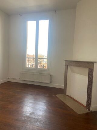  Appartement à louer 4 pièces 63 m²