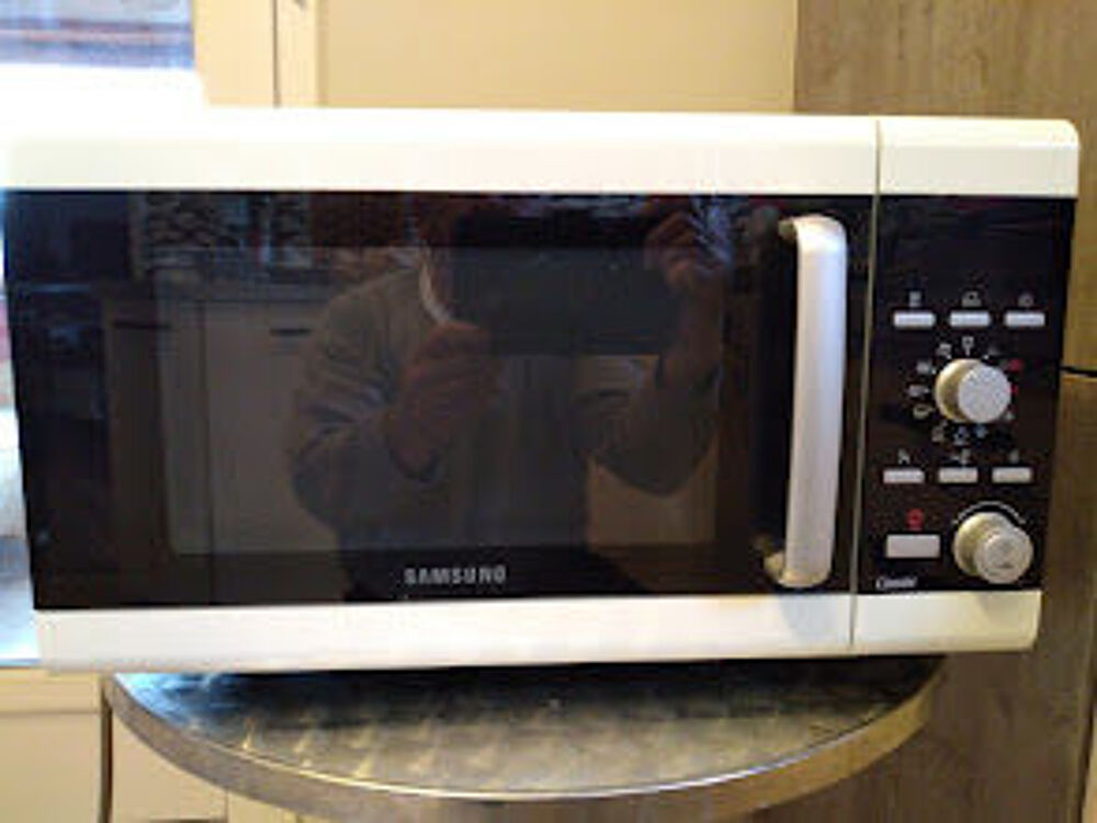 Micro-onde Electrom�nager