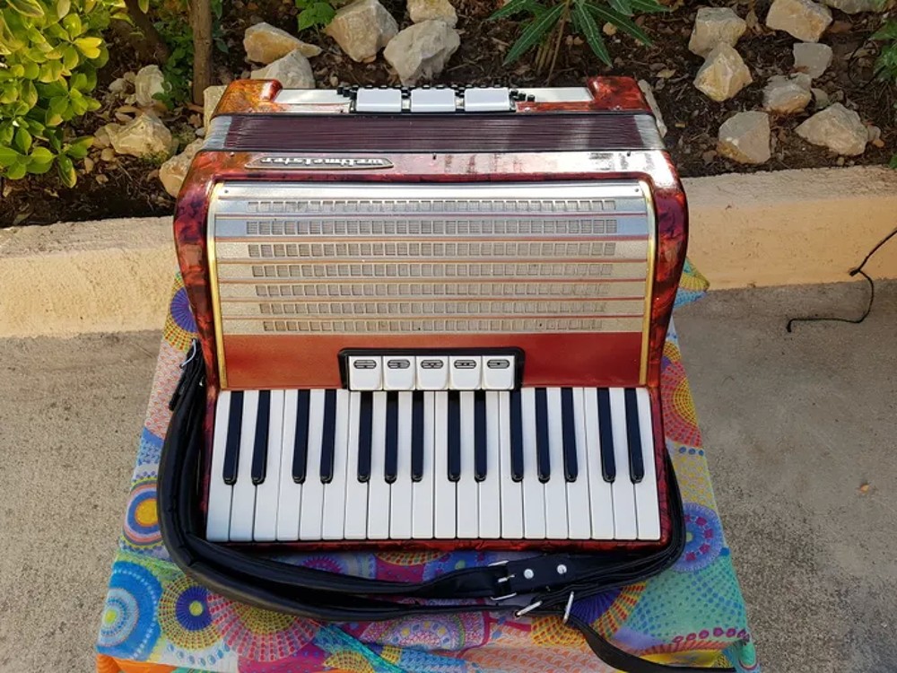 Accordeon Weltmeister 60 basse 3 voix Instruments de musique