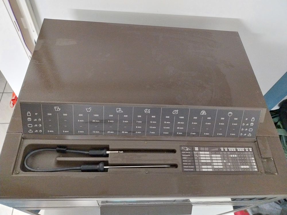 Four et Micro ondes Electroménager