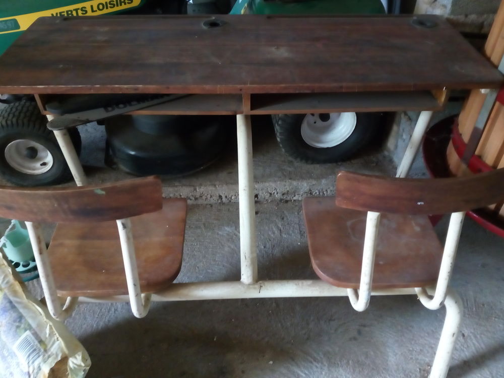 bureau d'&eacute;colier ancien Meubles