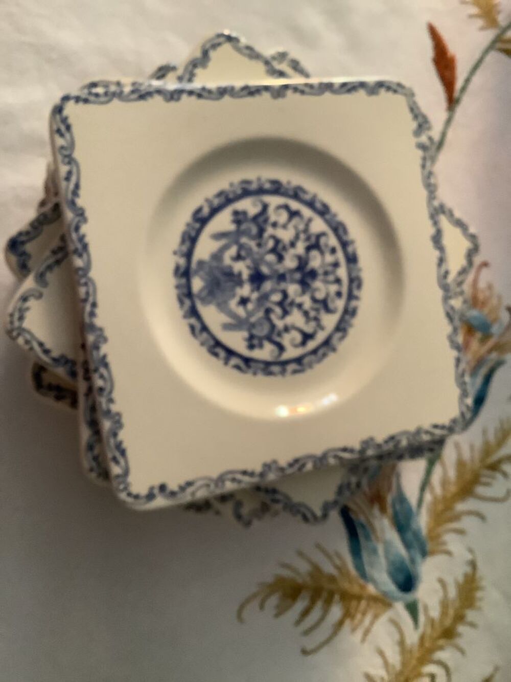 Assiettes &agrave; gateaux en Gien &eacute;poque 1948 Décoration