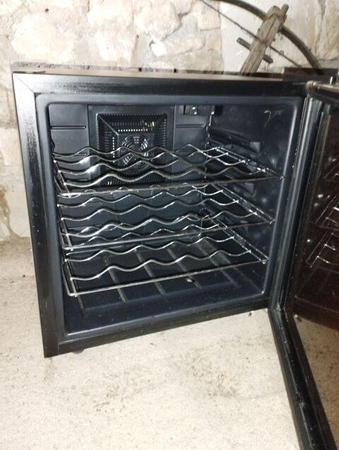 Cave a vin 40 Brion-prs-Thouet (79)