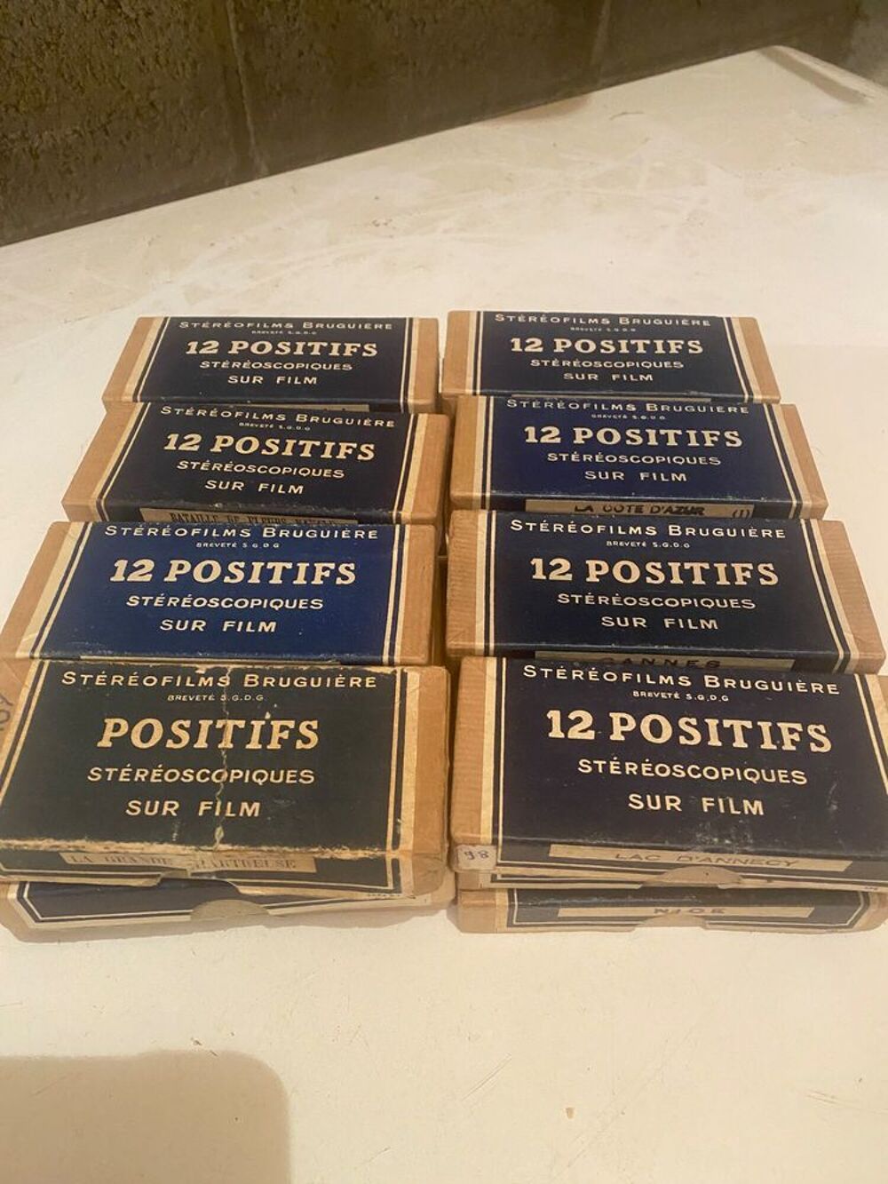 26 BOITES STEREOFILMS BRUGUIERE DIVERSES 