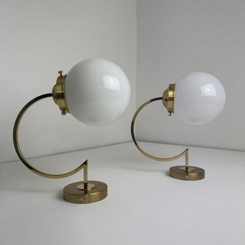 PAIRE D'ANCIENNES APPLIQUES EN OPALINE VINTAGE Montreuil (93)